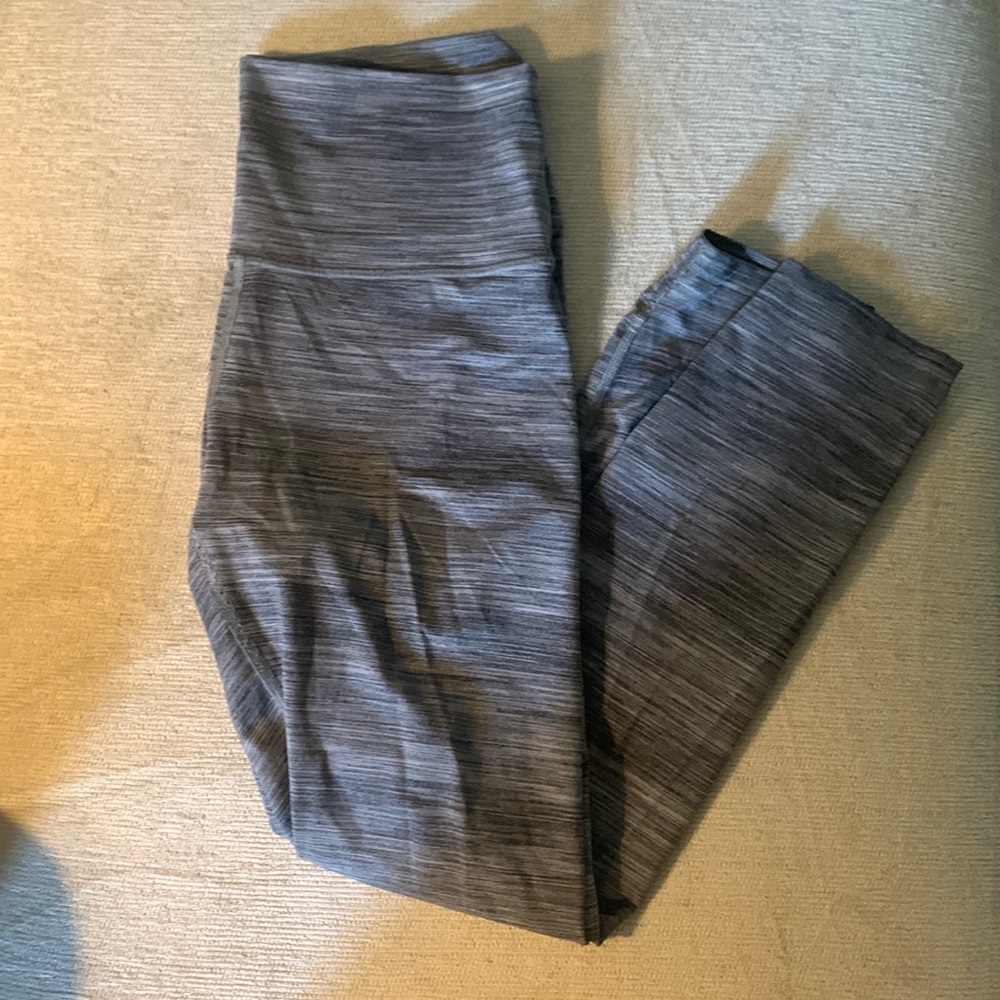 Lululemon wunder unders size 8